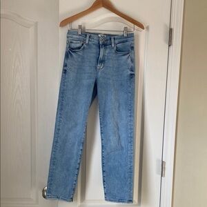 Like New Kensie Lux Vintage High Rise Straight Jeans